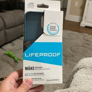 Lifeproof wake droproof case for iPhone 12 Pro